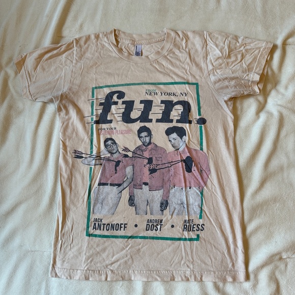 FUN American Apparel Vintage Band Tee - Picture 1 of 4